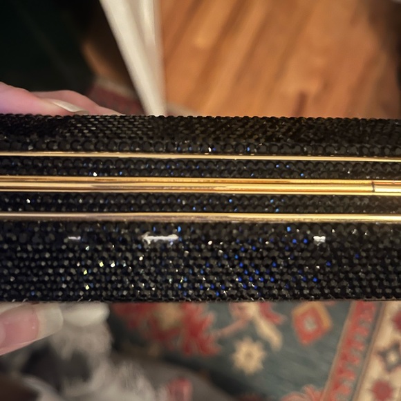 Vintage Judith Leiber Black and Gold Crystal Clutch. - Picture 16 of 16